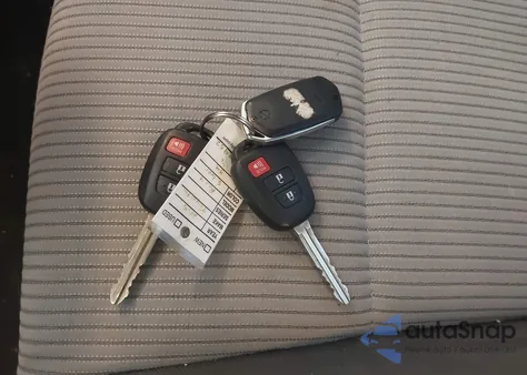 2015 Toyota Rav4 Le из США, поврежденный, VIN JTMBFREV5FJ022952